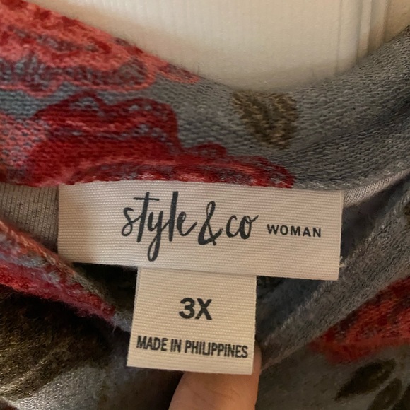 Sweater - Picture 3 of 3